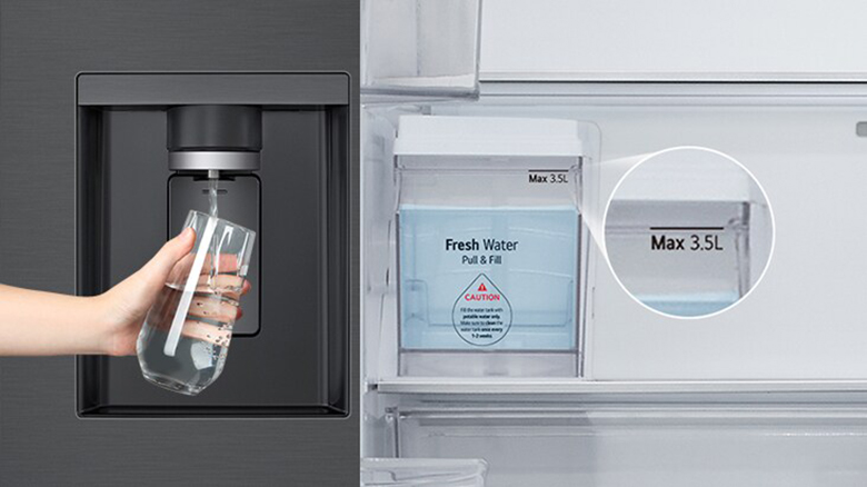 Tủ lạnh French door InstaView LG Inverter 576 lít LFD58BLMAI vòi lấy nước